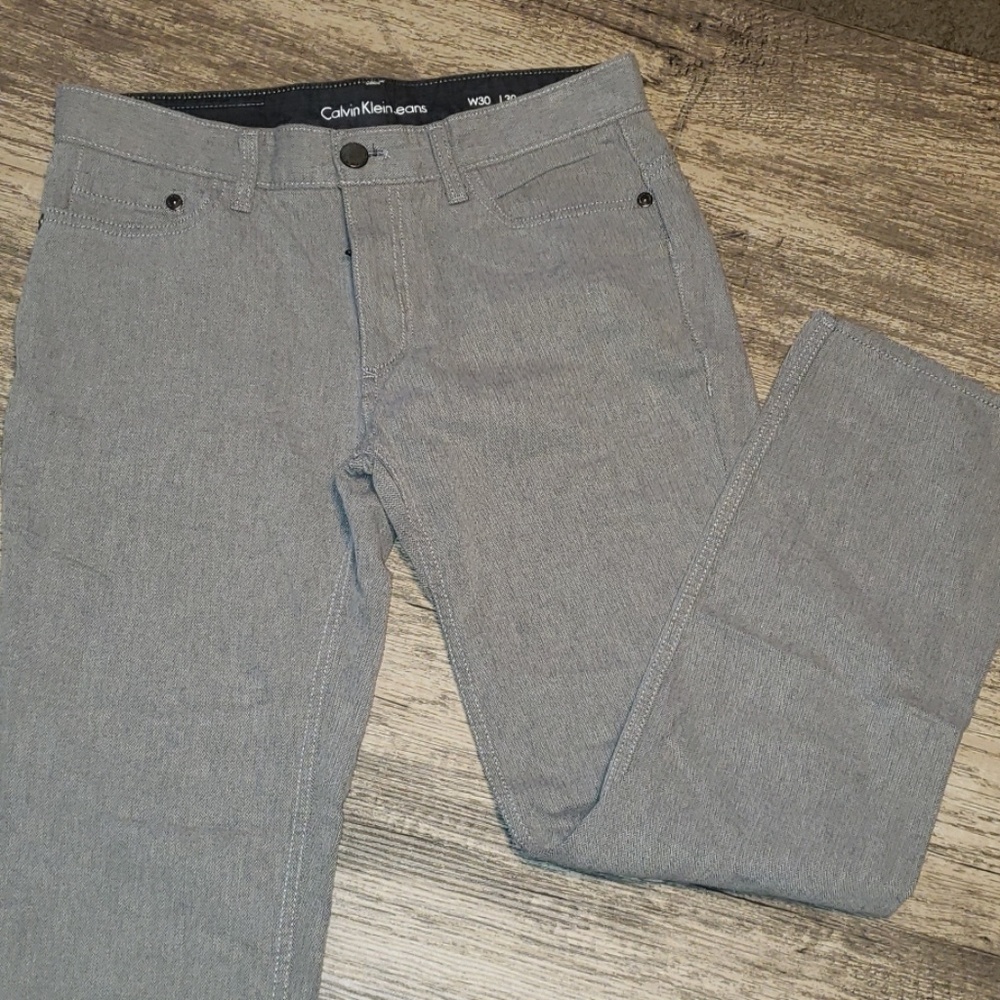 Gray Calvin Klein Jean's Sz W30 L30. B21
